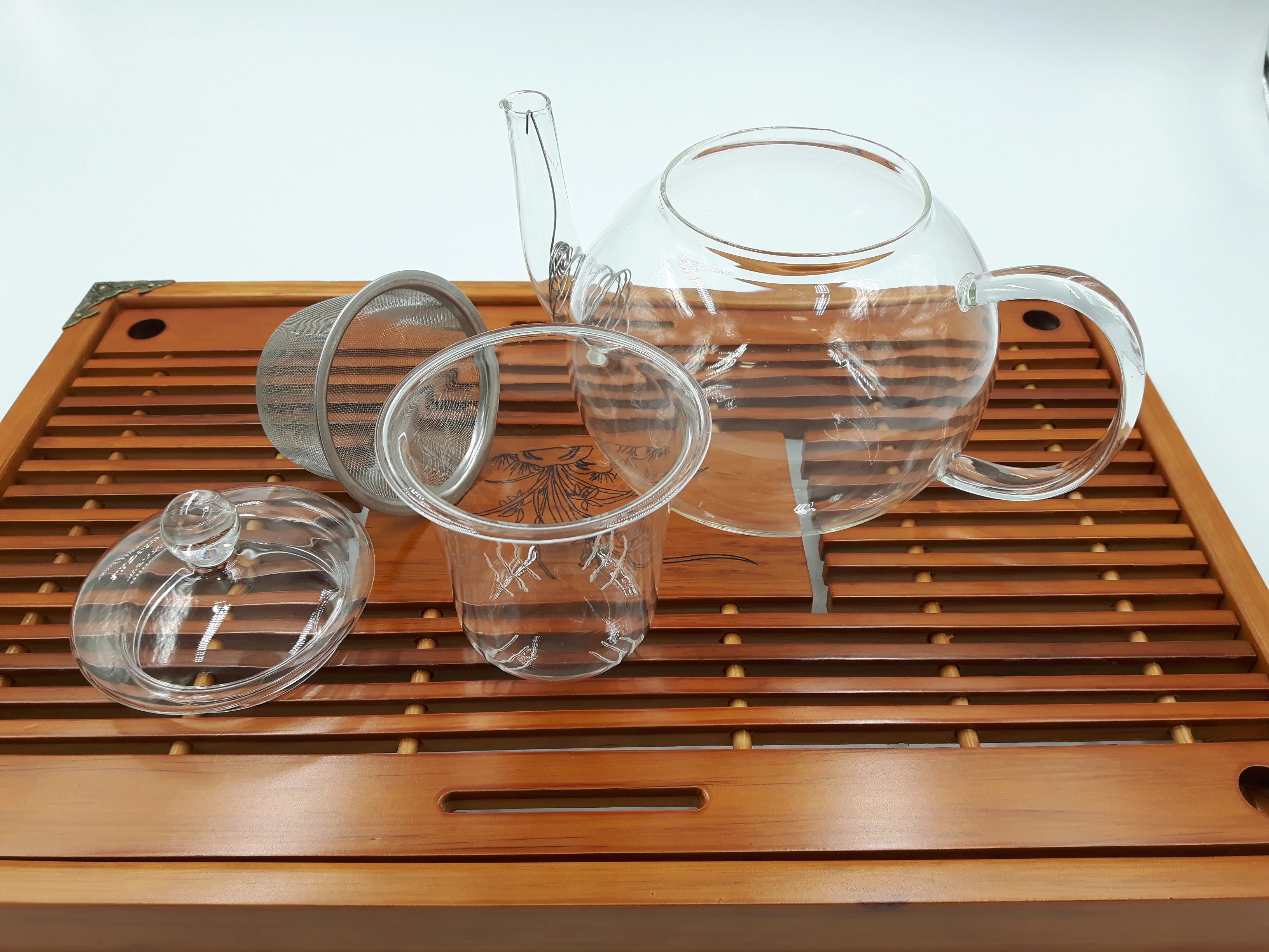 1.1 Litre Glass Teapot with Infusers - Image 3